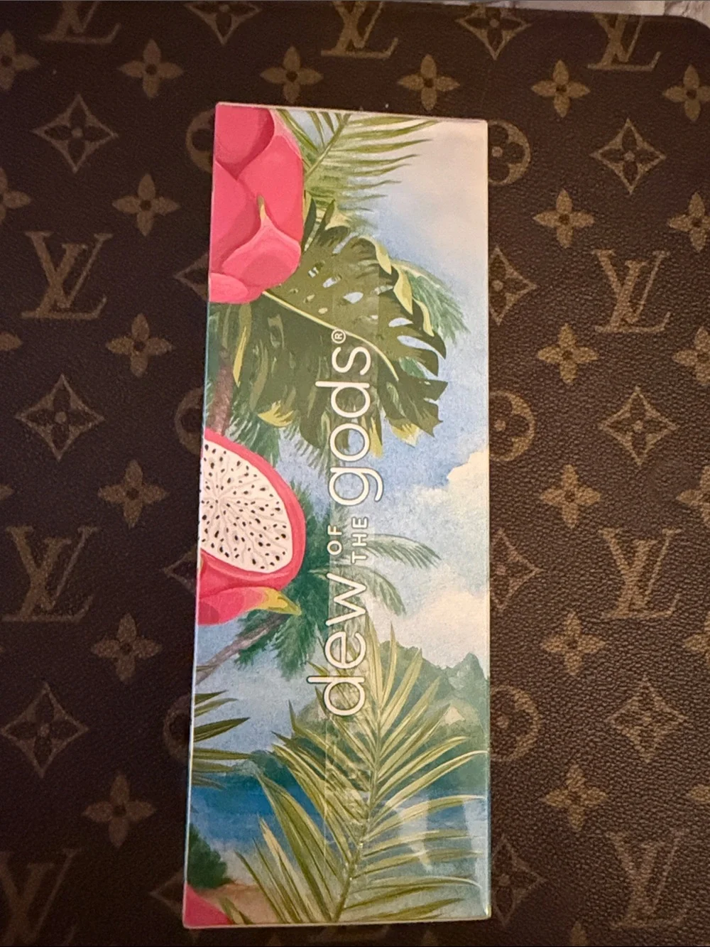 DEW OF THE GODS Maui Glaze Dragon Fruit Oil Facial Cleanser NEW